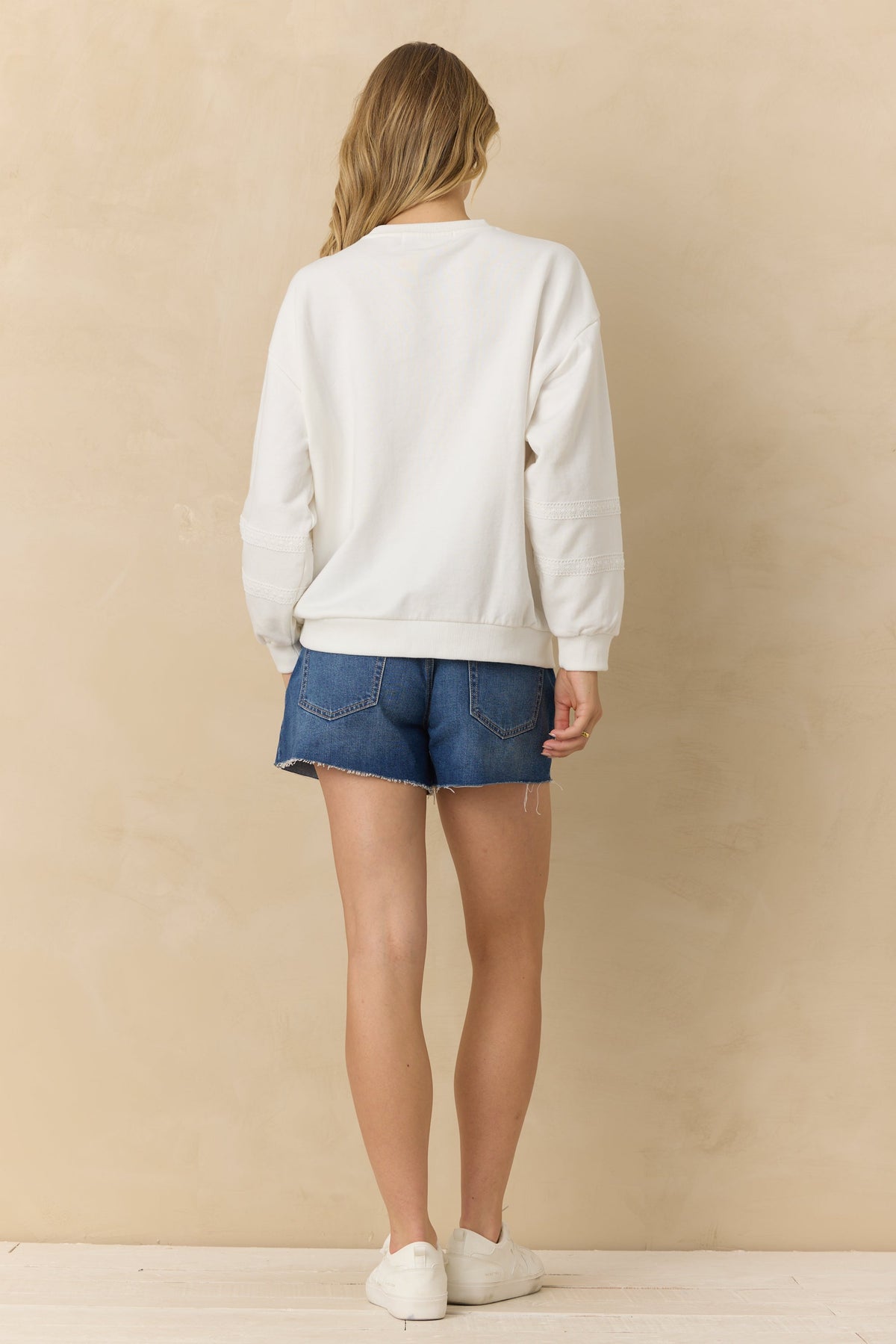 Mixed Applique Beach Crewneck | Vintage Havana