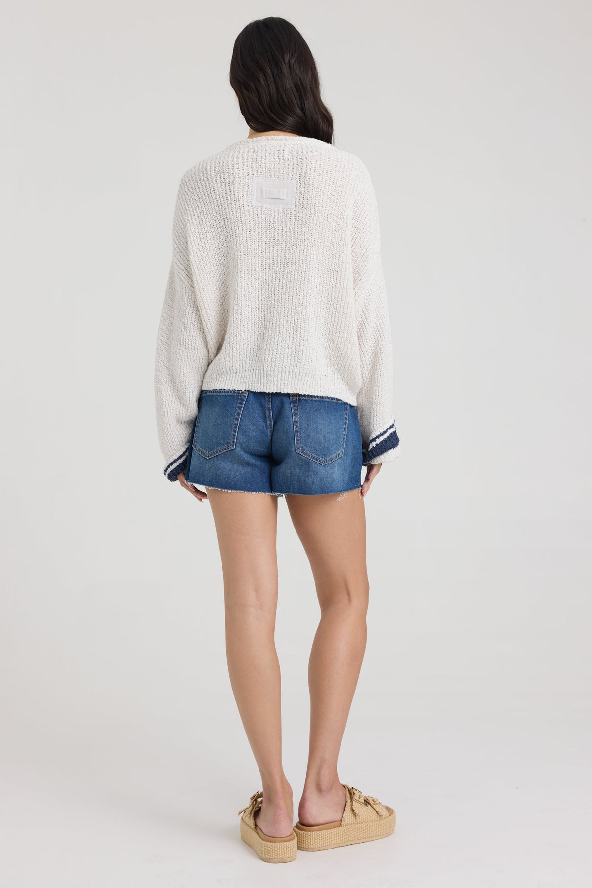 V Neck Sweater with Contrast Stripe | Vintage Havana