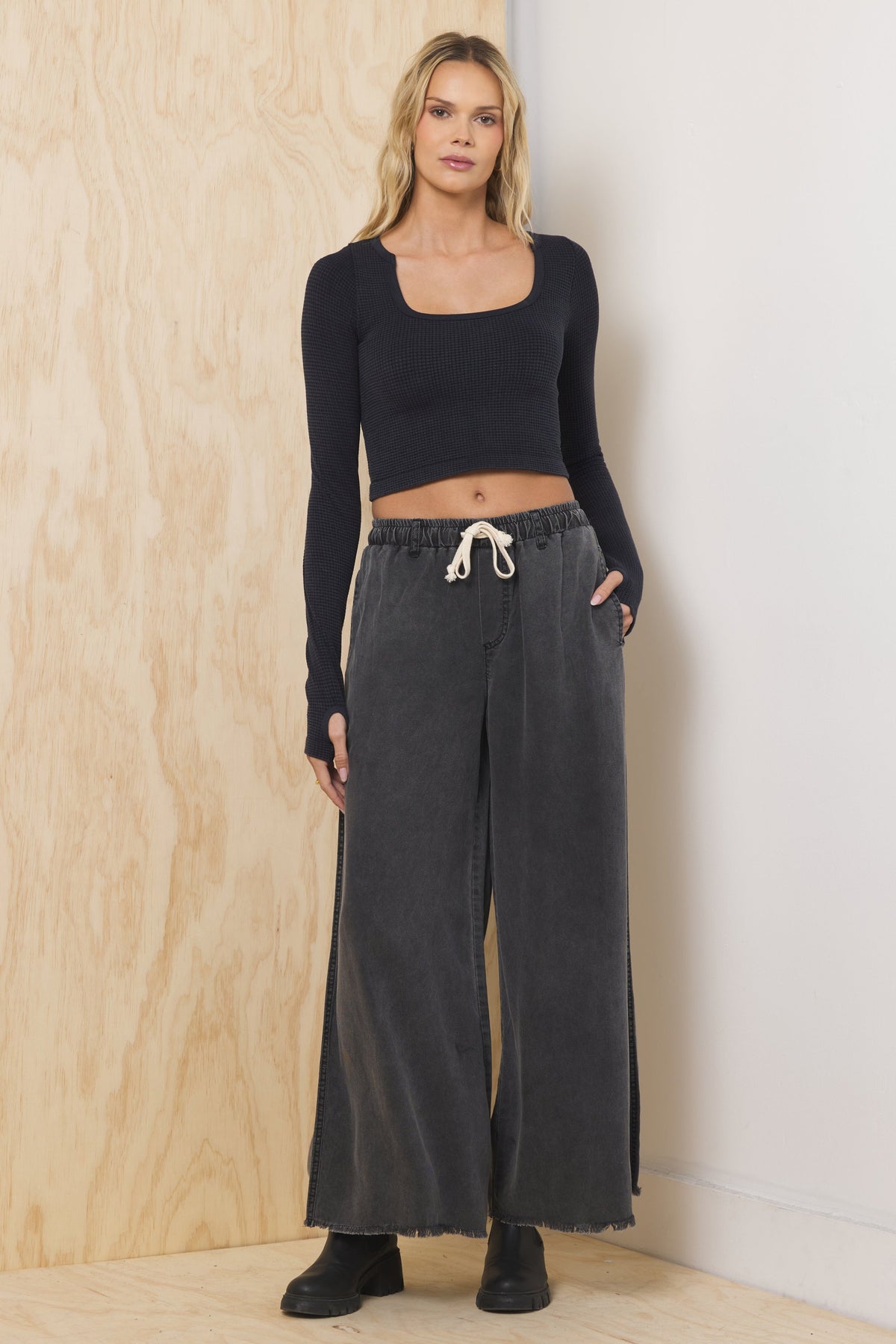 Tencel Wide Leg Pant - Charcoal | Vintage Havana