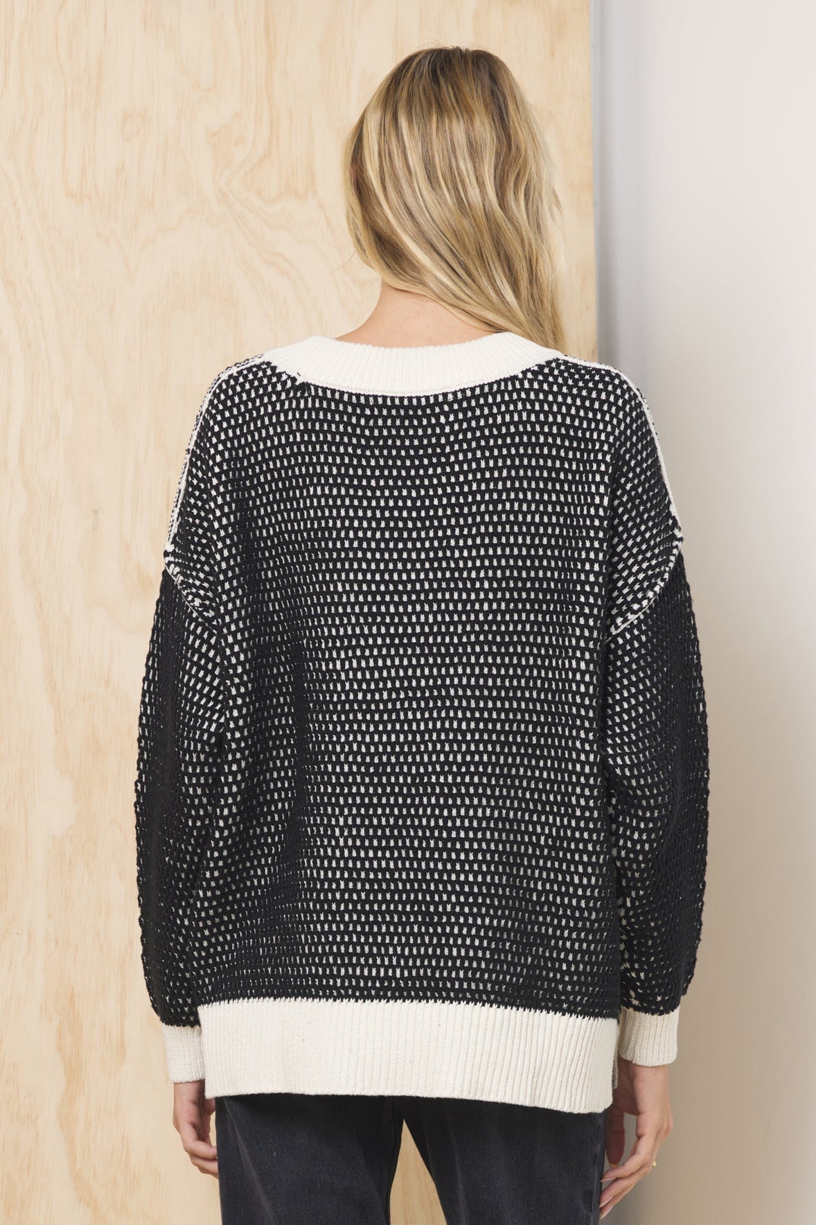 Honeycomb Knit V Neck Sweater | Vintage Havana
