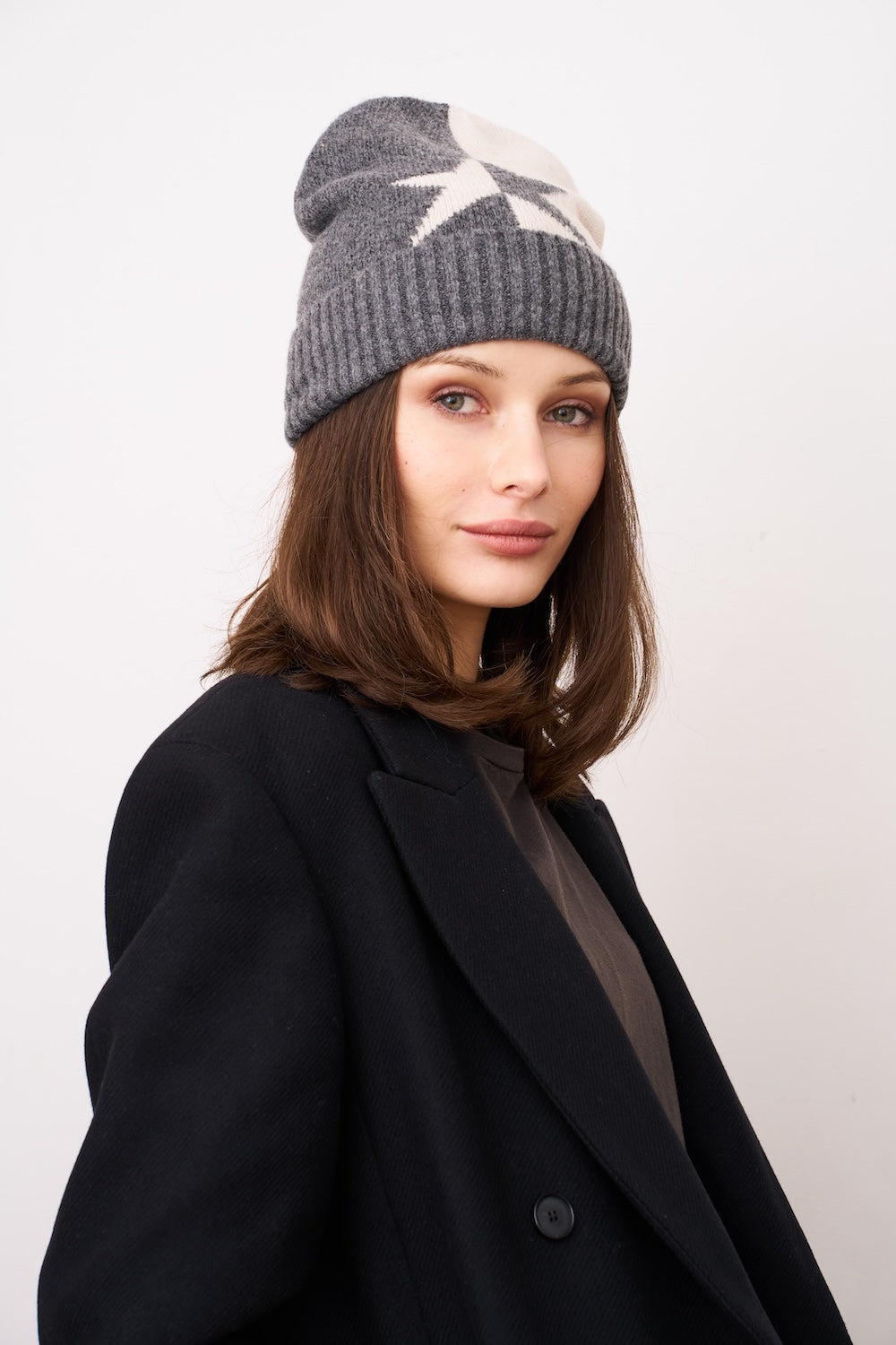 STAR PATTERN BEANIE | Vintage Havana