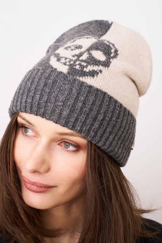 SKULL PATTERN BEANIE | Vintage Havana