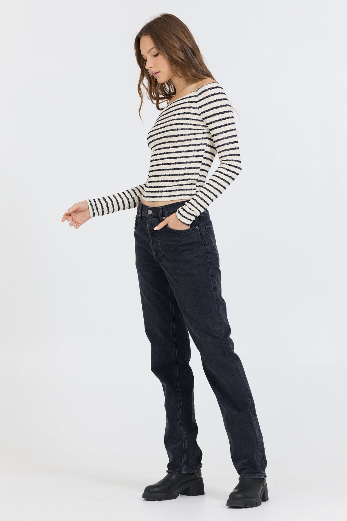 Ivory Black Fitted Off The Shoulder Top | Vintage Havana