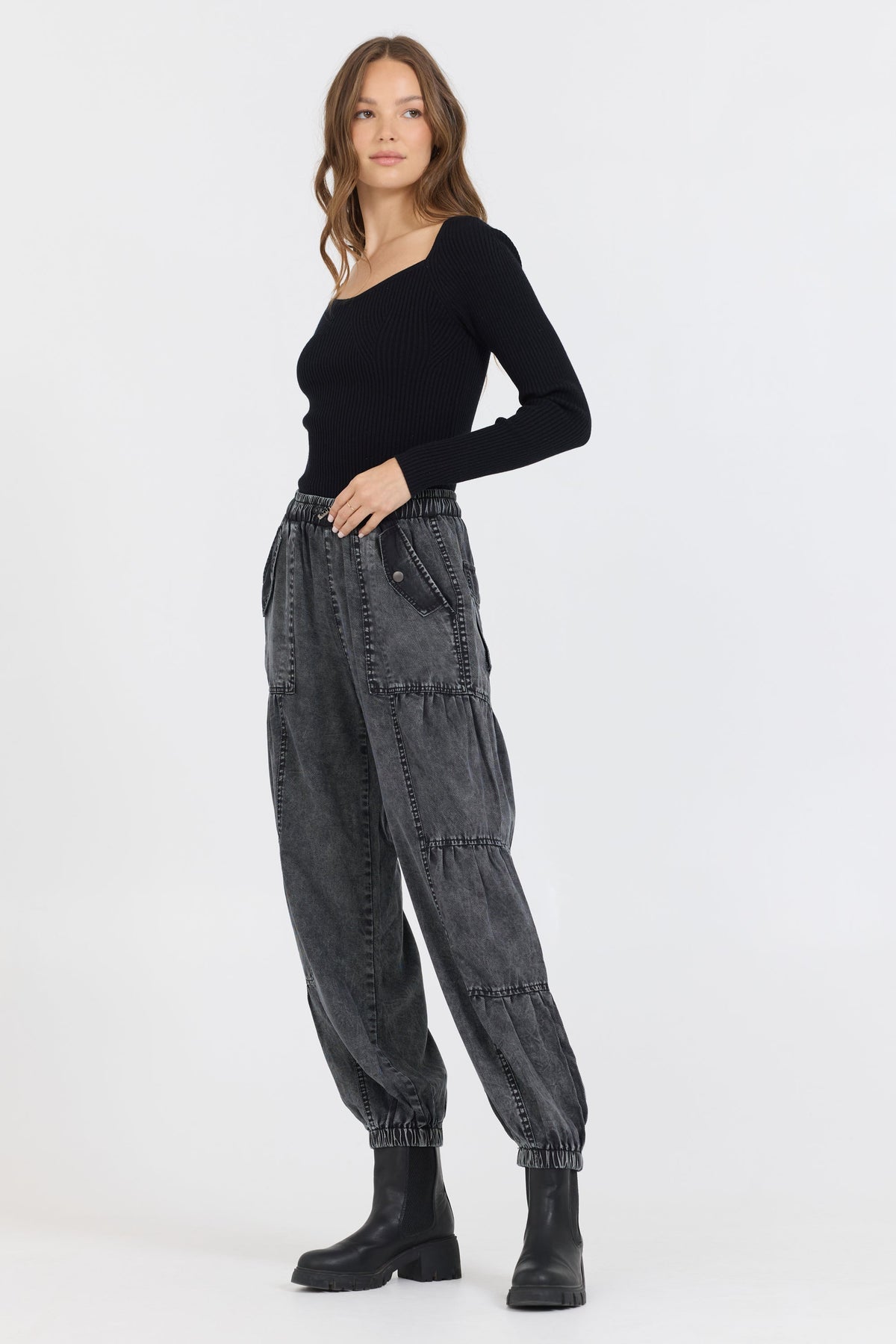 Black Rib Knit Long Sleeve Top | Vintage Havana